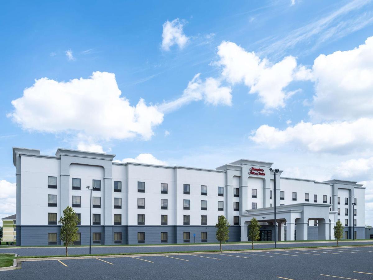 Hampton Inn & Suites Cedar Rapids Eksteriør billede