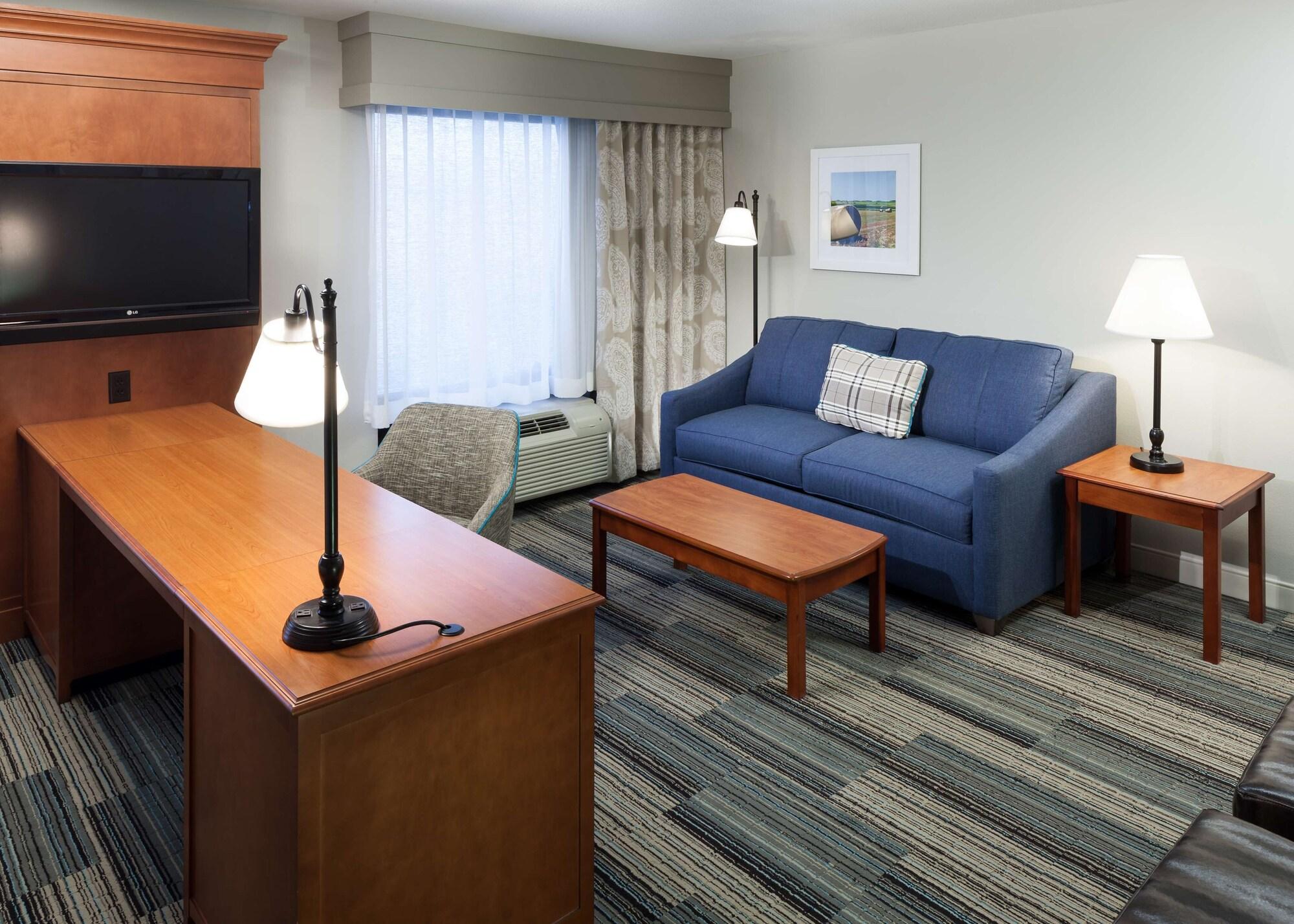 Hampton Inn & Suites Cedar Rapids Eksteriør billede