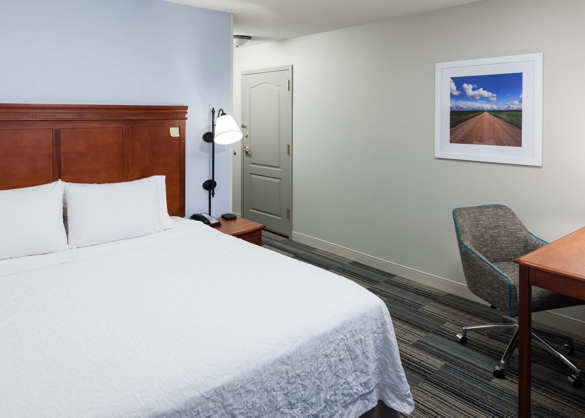 Hampton Inn & Suites Cedar Rapids Eksteriør billede